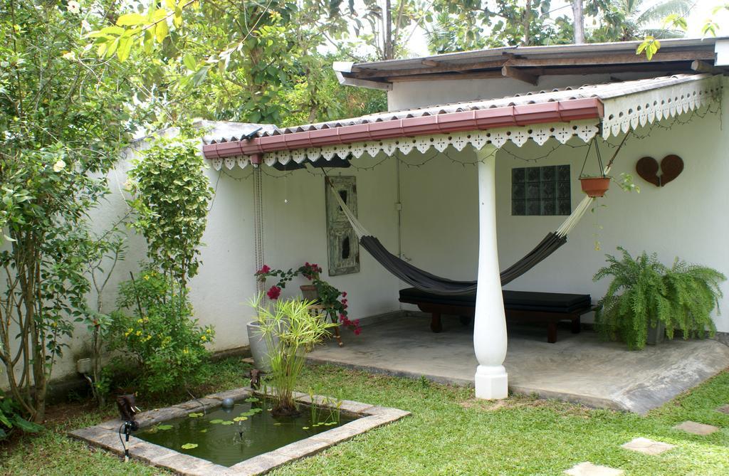 Lilly House Bed and Breakfast Unawatuna Εξωτερικό φωτογραφία