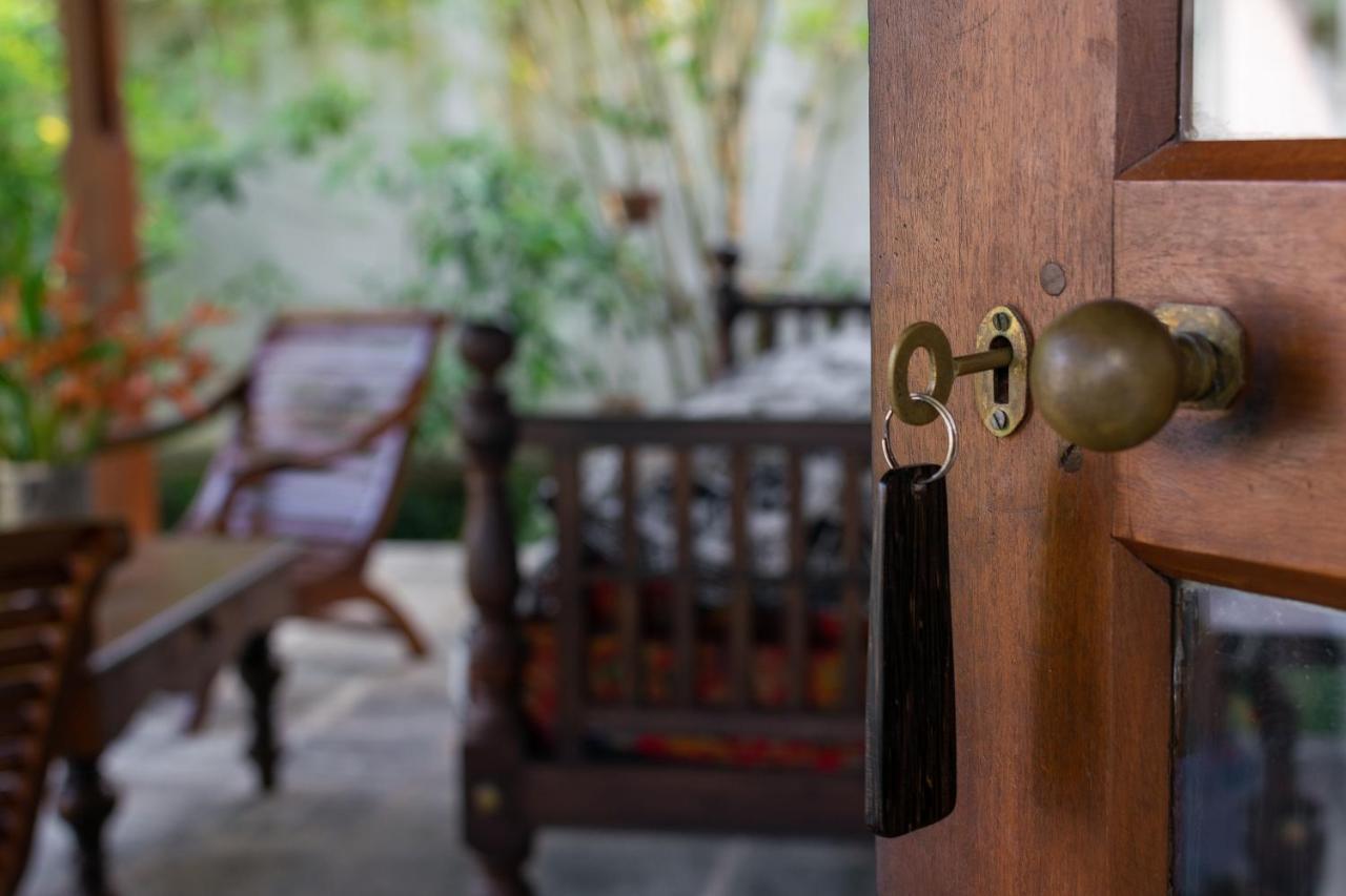 Lilly House Bed and Breakfast Unawatuna Εξωτερικό φωτογραφία