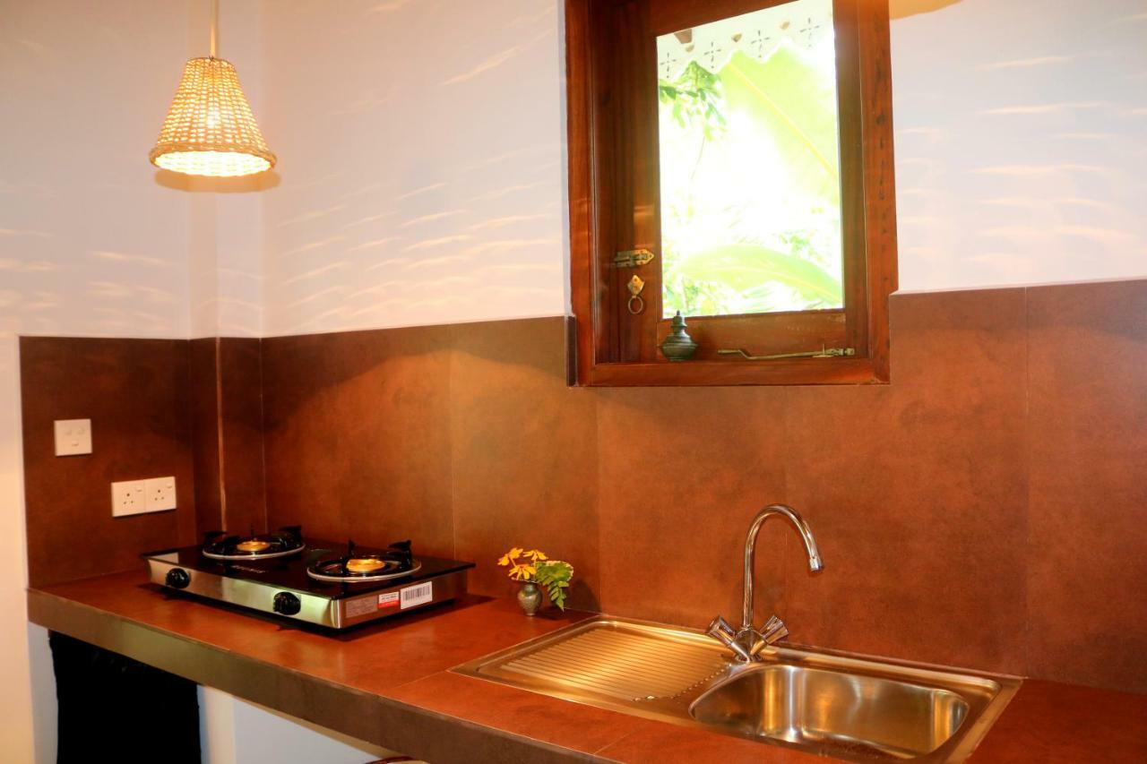 Lilly House Bed and Breakfast Unawatuna Εξωτερικό φωτογραφία
